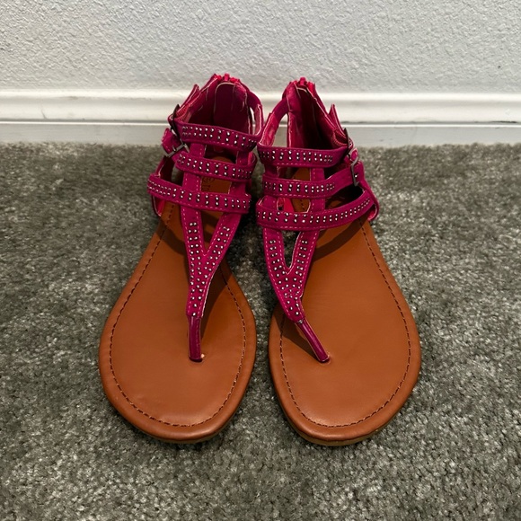 Top Moda Embellished Strappy Ankle Zip Sandals- Fuschia size 8 - Picture 3 of 5